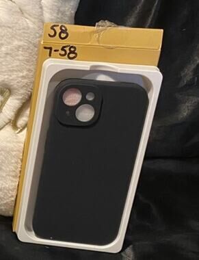 Brand New iPhone 14 Phone Case w/ Screen Protector - Black